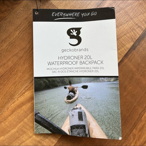 GeckoBrand Hydroner Outdoor 20L Waterproof Backpack for Hiking Extreme Sports - Picture 6 of 9